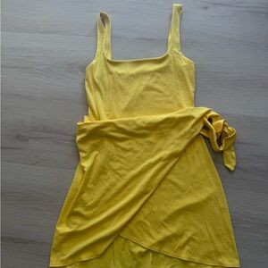 Aritzia Wilfred Saturn yellow wrap dress size M